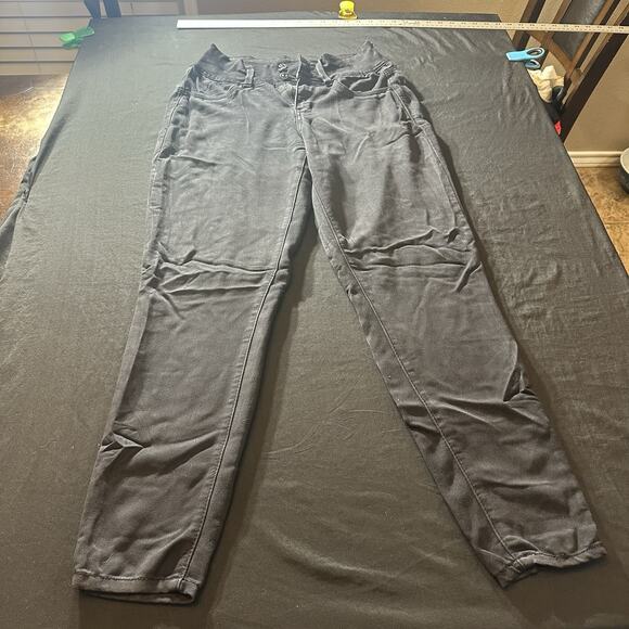 Wallflower The Sassy Fit Stretch Black Jeans Size 9 Women - Picture 1 of 9